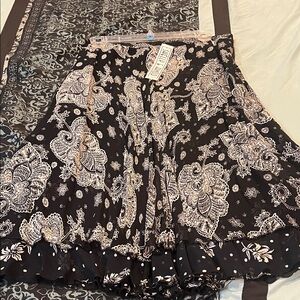 SHELLY & ARNOLD WOMENS Black and White Asymmetrical Skirt
